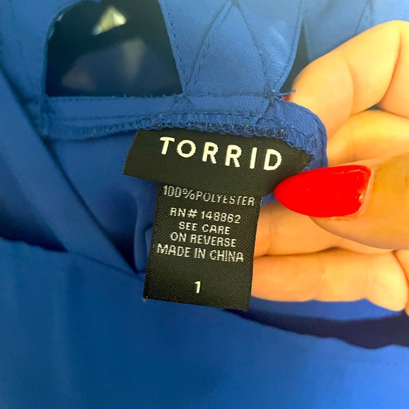 Torrid Blue Georgette Cage Front Top - Picture 5 of 7